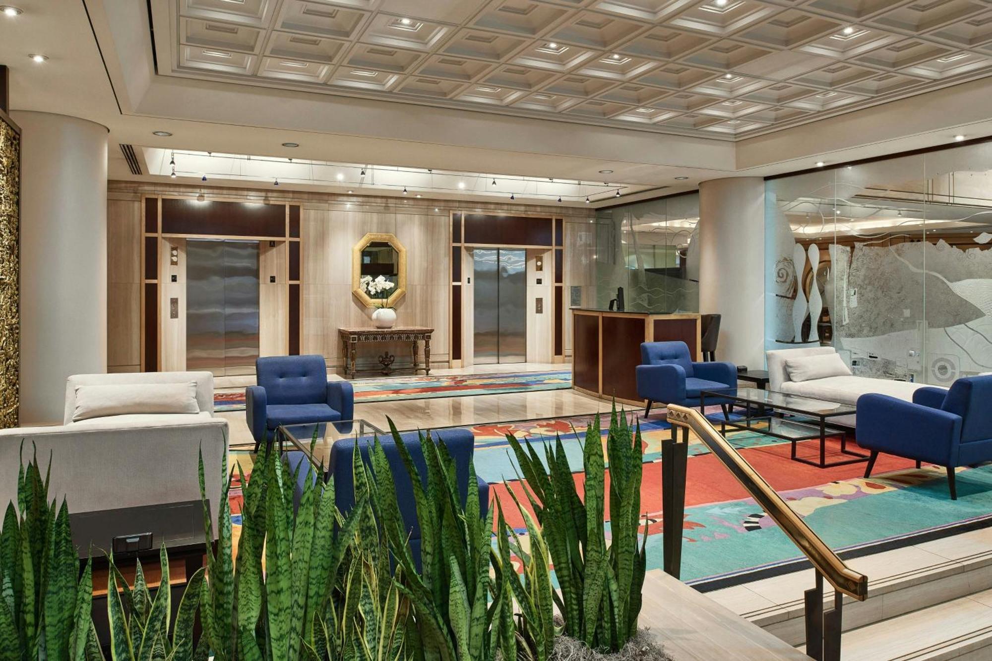 Metropolitan Hotel Vancouver Bagian luar foto