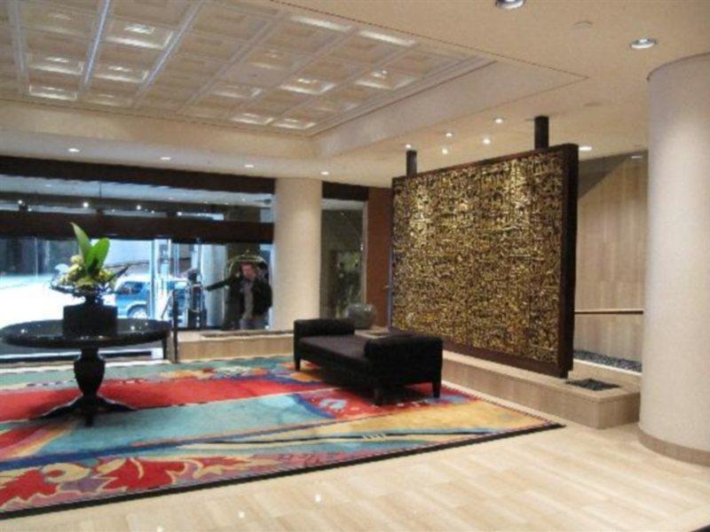 Metropolitan Hotel Vancouver Bagian luar foto